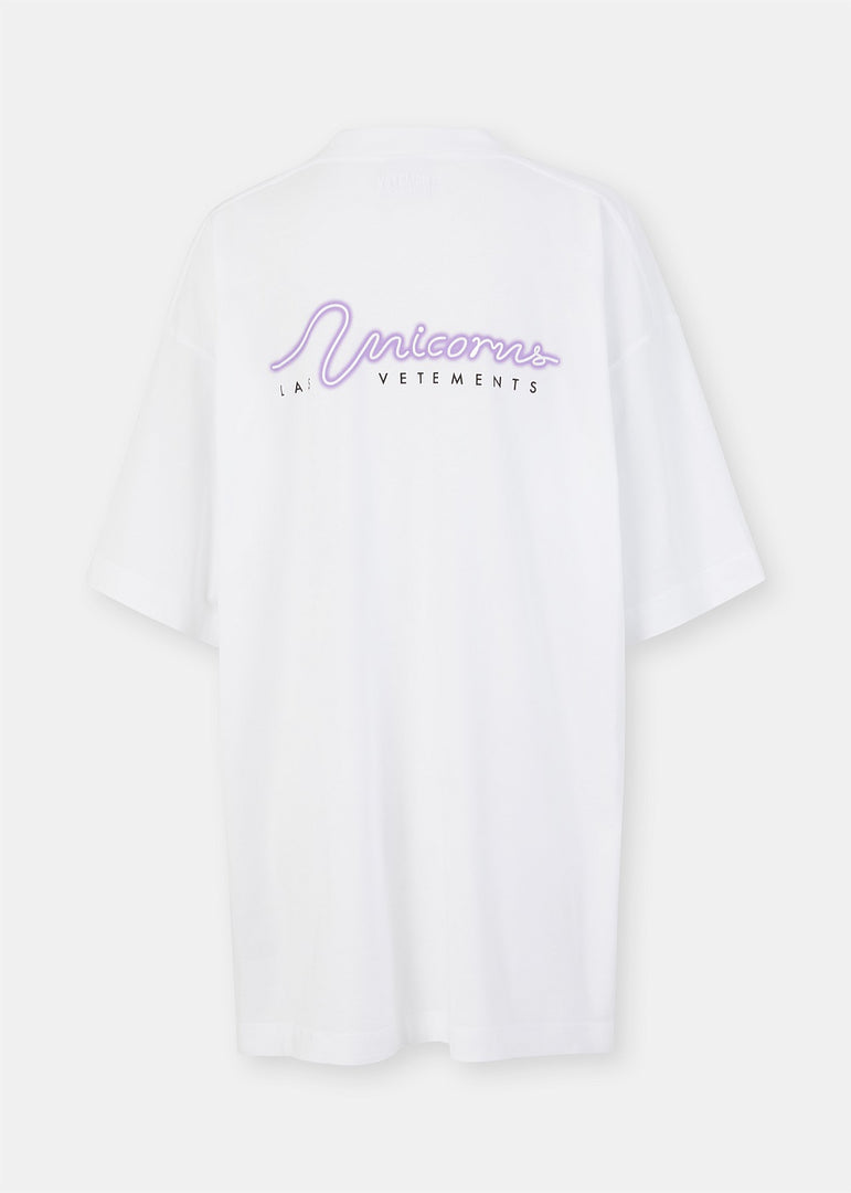 VETEMENTS WHITE DOLPHIN